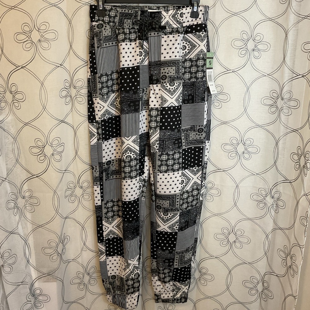 NWT By The Drilling Company Fresh Prints Of Bel Air Men's Joggers Size‎ Small